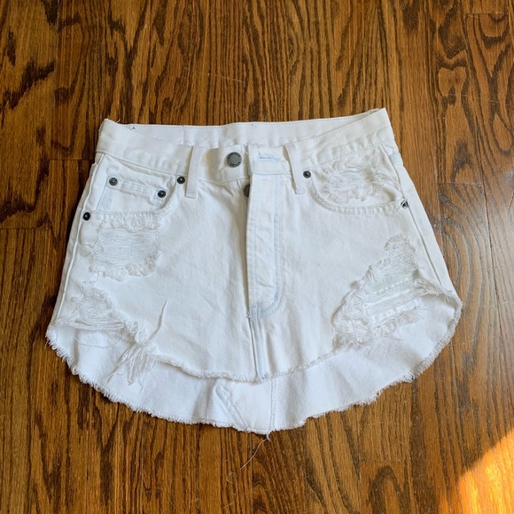 Carmar Dresses & Skirts - LF Skirt